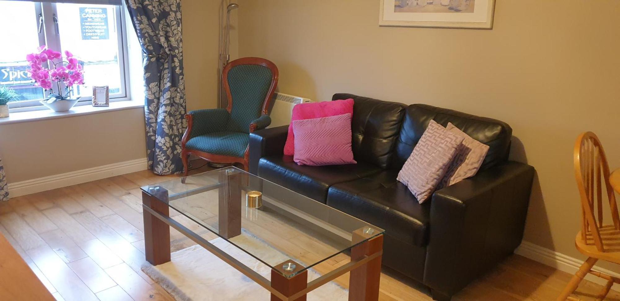 Town Centre Apartment Trim Dış mekan fotoğraf