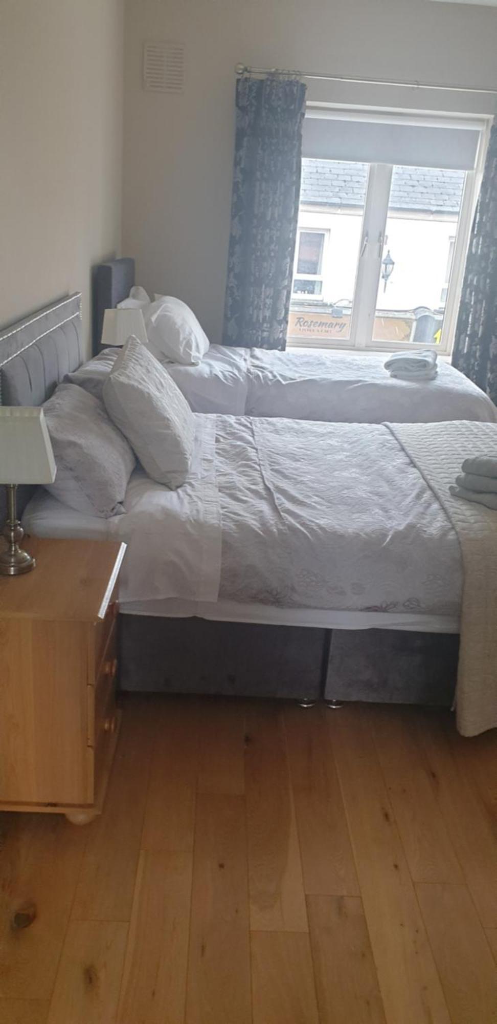 Town Centre Apartment Trim Dış mekan fotoğraf